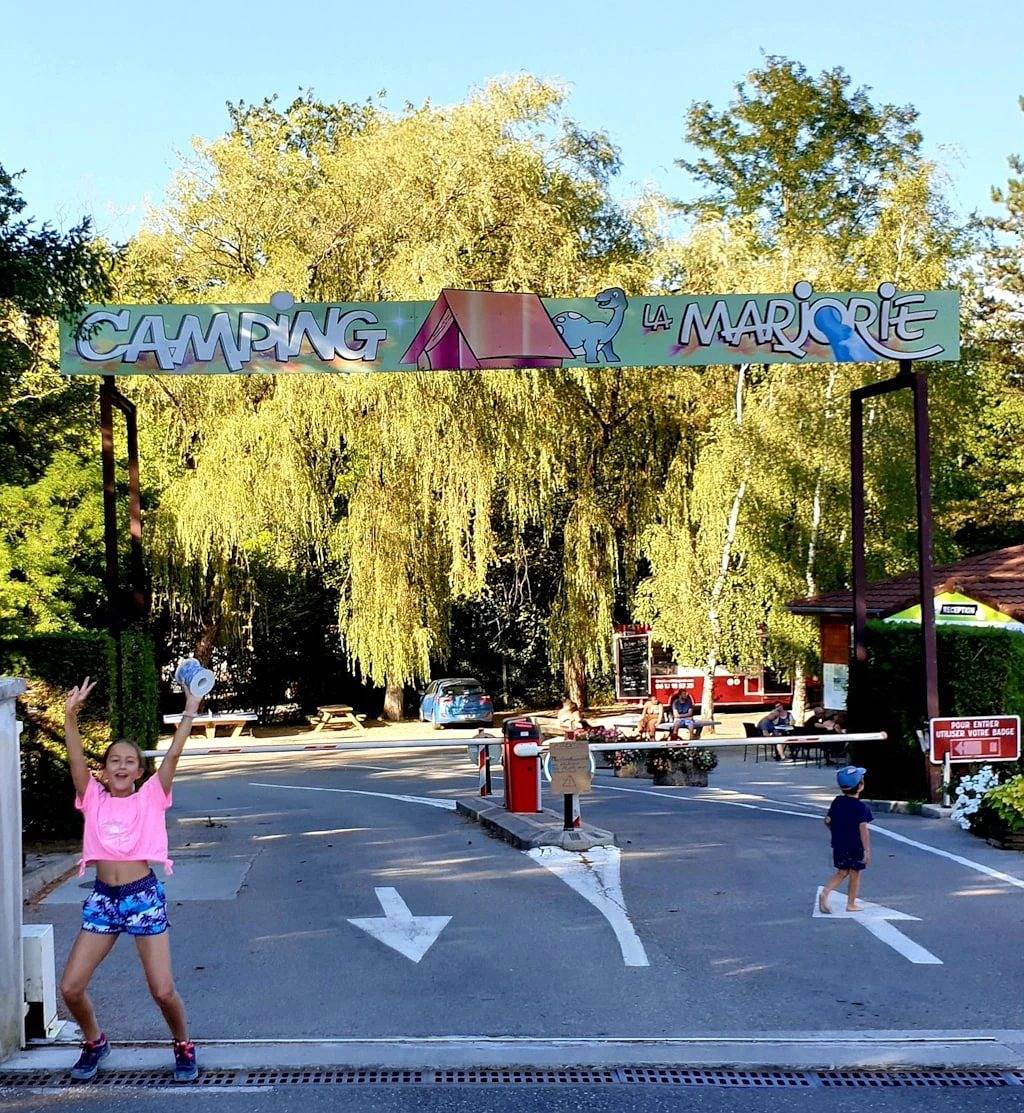 Chalet 4 étoiles - Piscine in Lons-le-Saunier, Jura