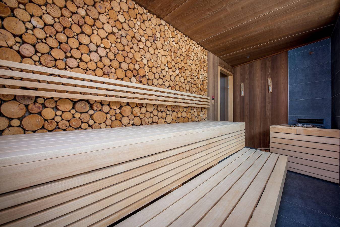 Ganze Ferienwohnung, Mountain Classic Zimmer Nr. 108/201 in Finkenberg, Zillertaler Alpen