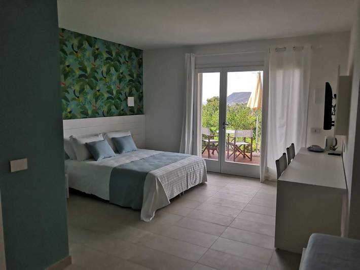 Ferienwohnung für 2 Personen, mit Pool und Ausblick sowie Garten in Lacona - 3