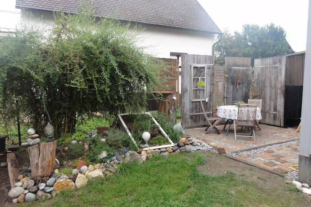 Ganze Wohnung, Schönes Apartment (41m²) mit Freisitz in Abensberg, Altmühltal