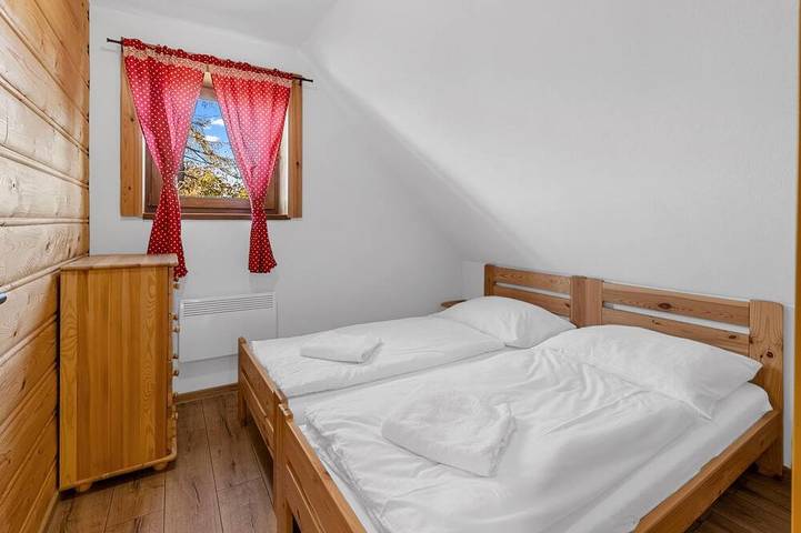 Chalet Kukana – with Private Pool in Low Tatras