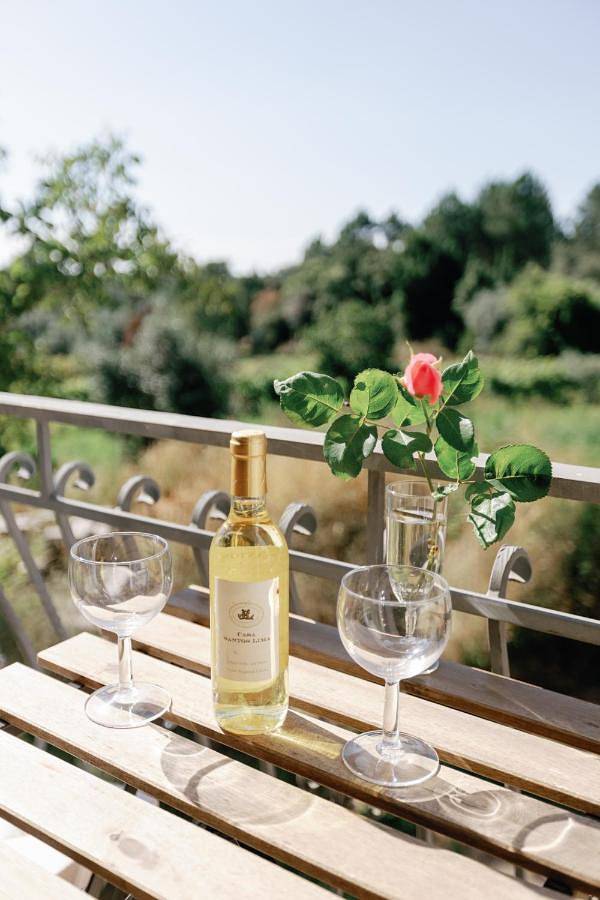 Gîte pour 4 personnes, avec balcon et jacuzzi dans Aguda