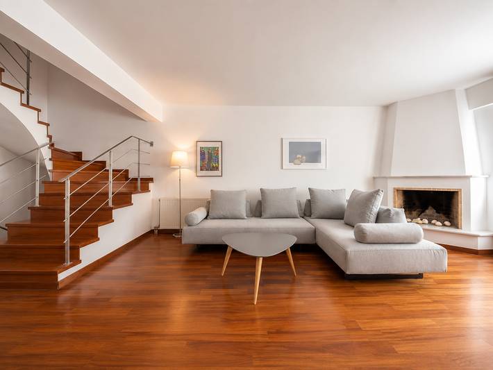 Villa per 11 persone, con Balcone/Terrazza e Giardino nonché Sauna e Panorama a Atene