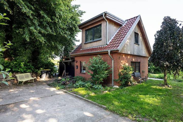 Ferienhaus für 4 Personen, mit Garten und Terrasse - 1