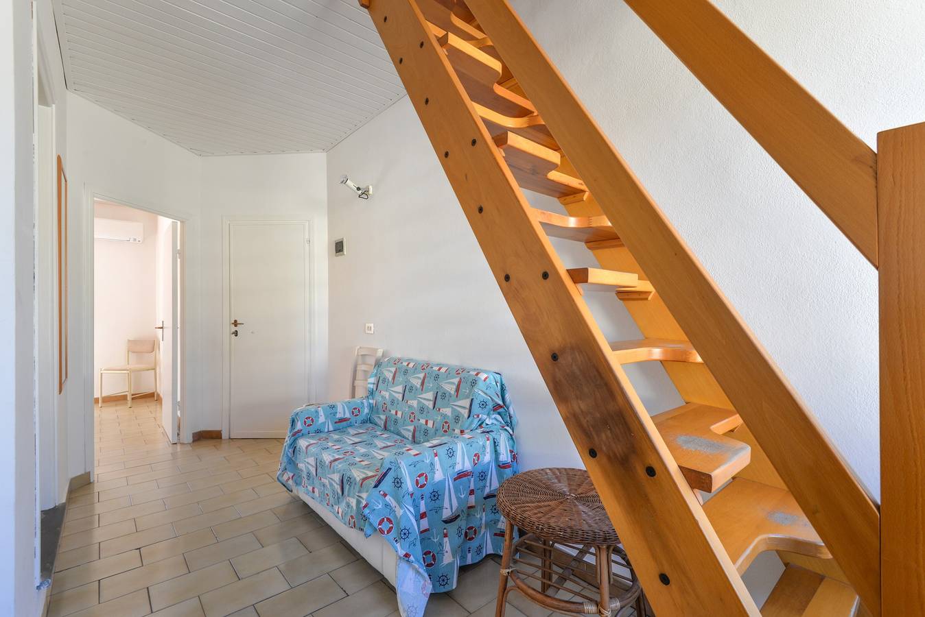 Ganze Wohnung, Ferienwohnung 'Il Quadrifoglio 3' nahe am Strand mit Terrasse und Wlan in Spiaggia di Procchio (Procchio), Marciana