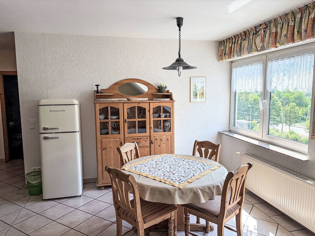 Ganze Wohnung, Sonnenuhr in Pommern (Deutschland), Cochem-Zell