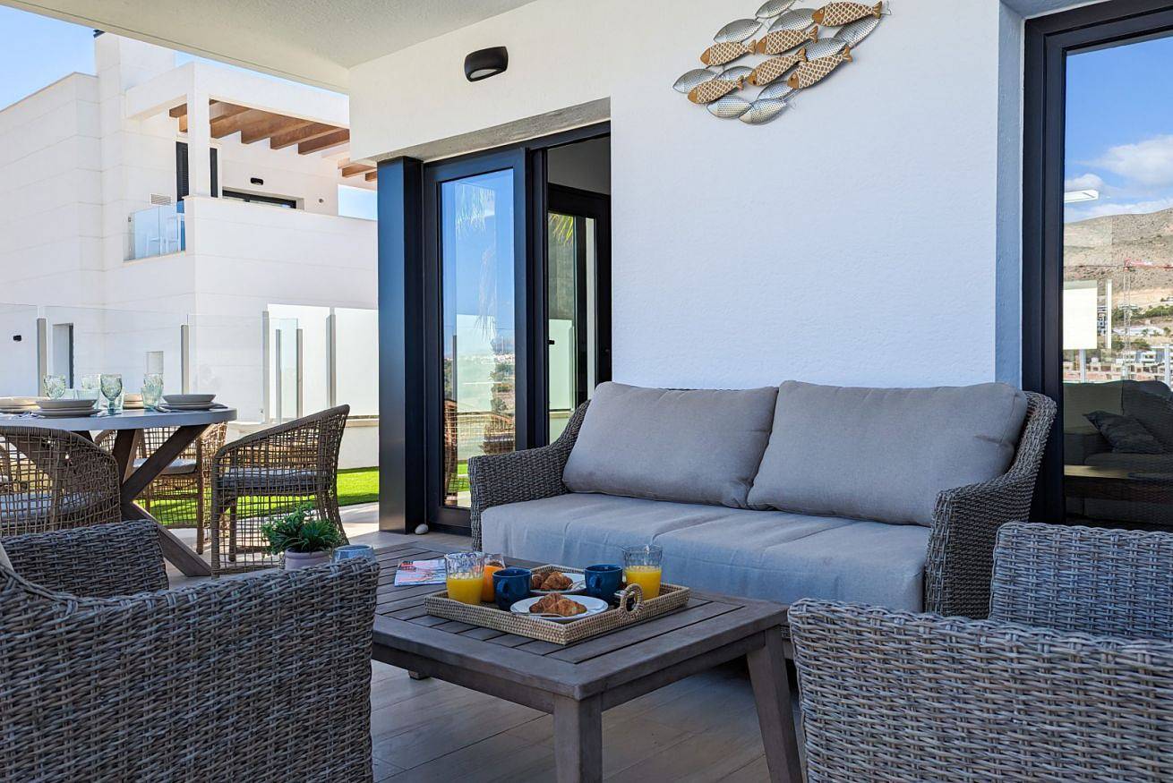 Panoramic pool & mountains house in Finestrat, Costa Blanca