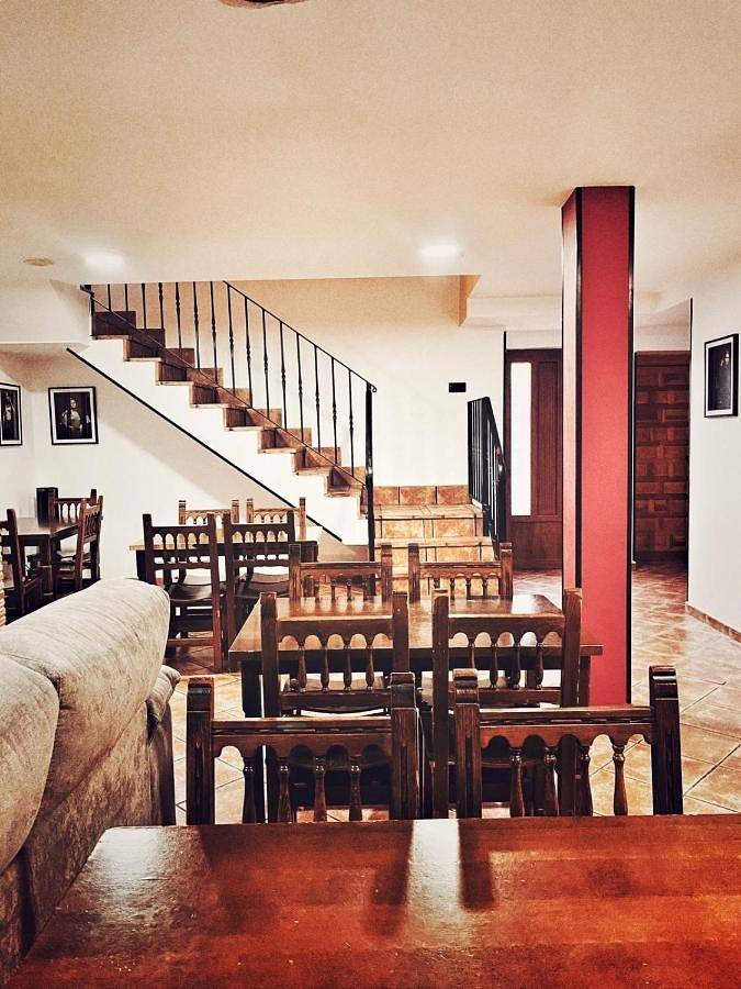 Auberge pour 5 personnes, avec vue ainsi que terrasse et jardin