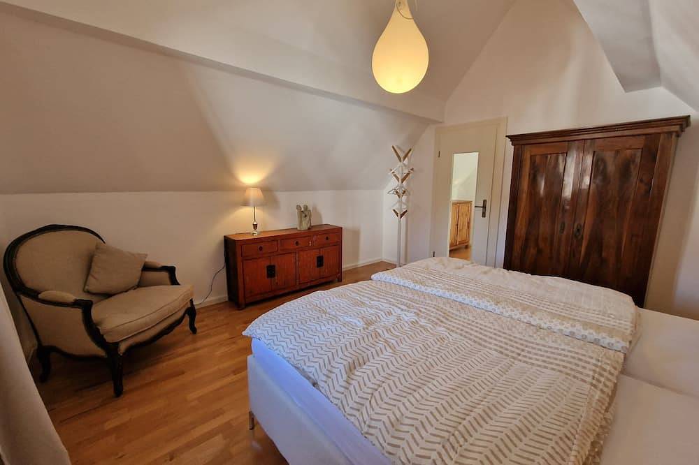 Ferienhaus \"Anna\" mit Kaminofen, Terrasse, Hof & Garage in Haßloch, Pfälzer Rheinebene