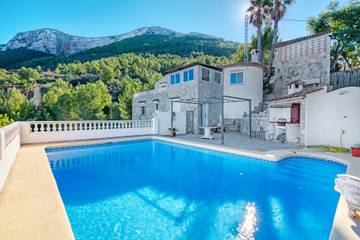 Chalet para 6 Personas en Montgó, Dénia, Foto 1