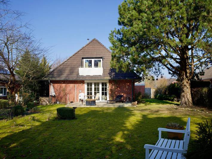 Ferienhaus für 7 Personen, mit Balkon und Terrasse sowie Garten in Husum