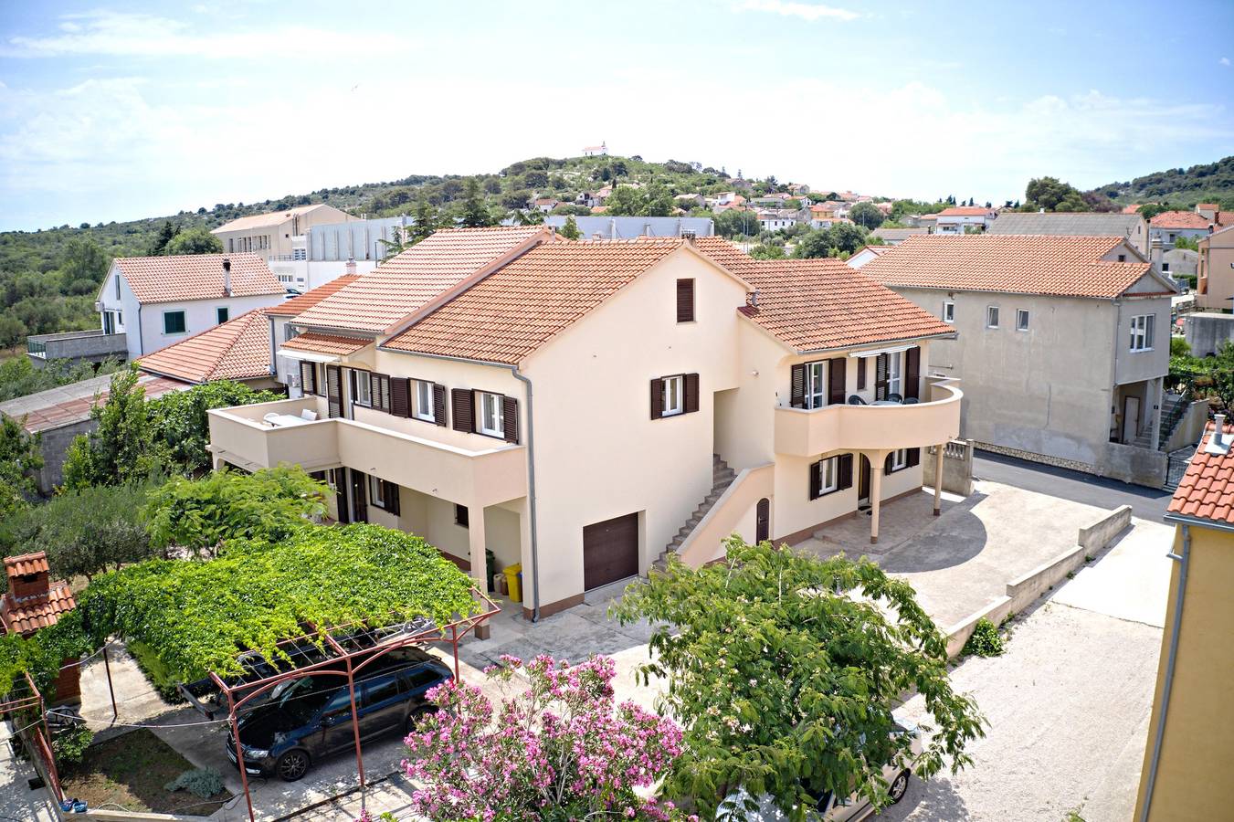 Ganze Wohnung, 1-Zimmer-Ferienwohnung mit Terrasse Murter A-5088-c in Općina Murter-Kornati, Murter