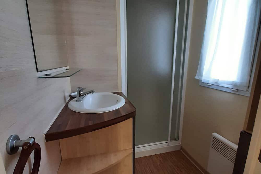 Mobil-Home 3 rooms Louannec-Perros-Guirec - 4/5 People in Louannec, Costa de granito rosa
