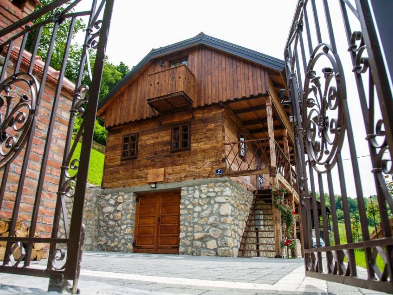 Für 4 Personen und 1 Kind in Tuhelj, Nordkroatien in Krapina-Zagorje