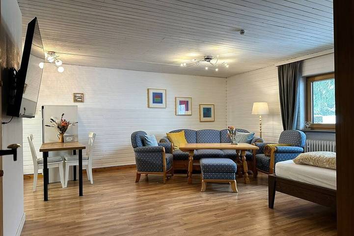 Ferienwohnung für 2 Personen, mit Terrasse und Garten