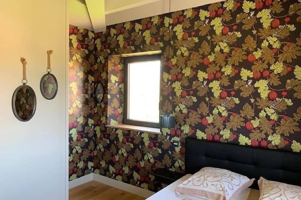 Charming little house with all comforts for relaxing in the countryside in Rouffignac-Saint-Cernin-de-Reilhac, Périgord Noir