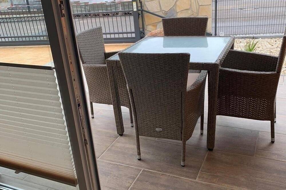 Ganze Wohnung, Ferienwohnung/App. für 4 Gäste mit 95m² in Mücheln in Großrudestedt, Thüringer Kernland