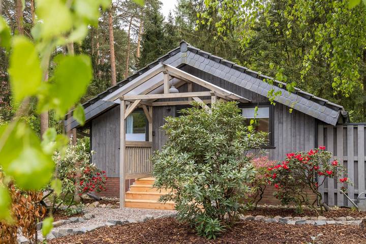Ferienhaus für 4 Personen, mit Balkon und Terrasse sowie Garten in Wietze