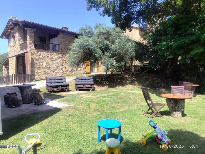 Chambre d’hôte pour 2 personnes, avec Terrasse et Jardin ainsi que Piscine et Vue dans Catalogne - 2