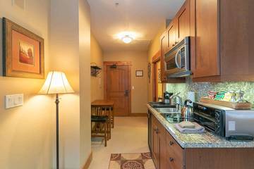 Vacation Apartment for 2 Guests in Northstar California, Placer County, Picture 3