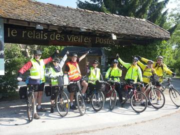 Hôtel pour 3 personnes, avec jardin à Les Avenières