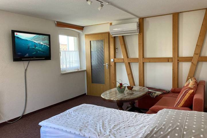 Ferienwohnung für 5 Personen, mit Garten in Forst (Lausitz) - 2