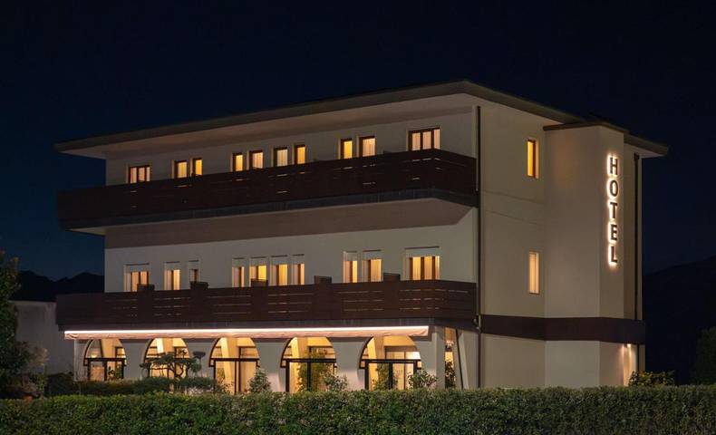 Hôtel pour 3 personnes, avec terrasse, animaux acceptés