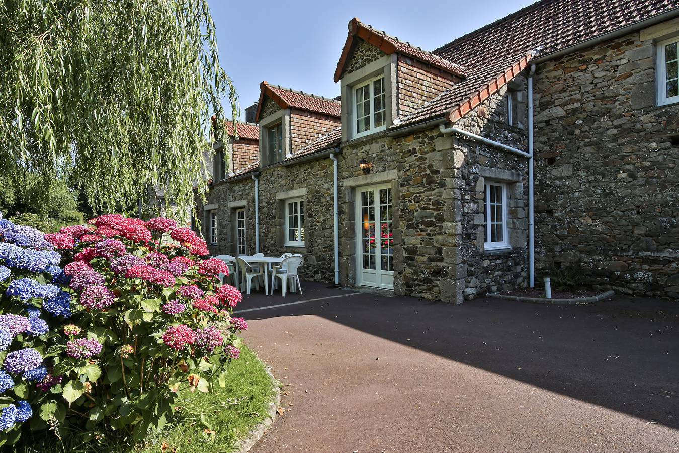 Maison de vacances « Gîte à Acqueville » avec terrasse et jardin partagés in La Hague, Côte de la Déroute
