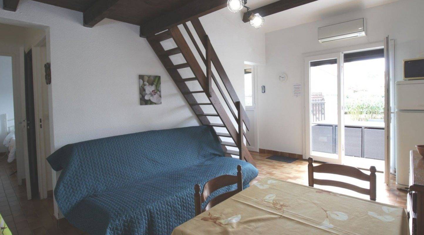 🏡 Charmante villa avec jardin - 2 pas de la plage ! 🌊 in Saint-Cyprien-Plage, Saint-Cyprien