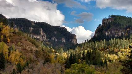 Lodge for 4 Guests in Black Hills, South Dakota, Picture 2