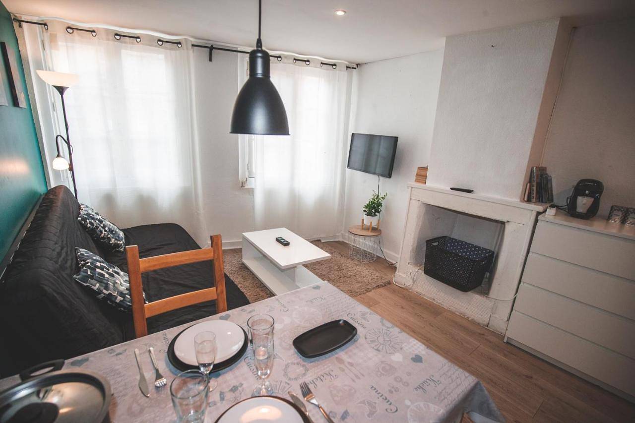 Appartement entier, Studio moderne tout équipé au pied des monuments in Le Puy-en-Velay, Haute-Loire