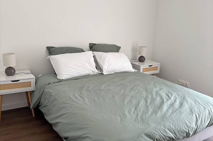 Location de vacances pour 6 personnes, avec jardin et balcon dans Plage Tres-Cadec - 2