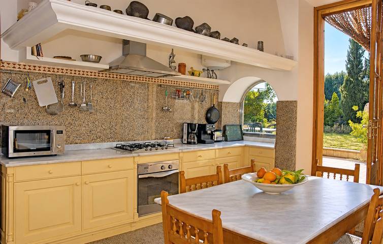 Ferienhaus für 10 Personen, mit Terrasse und Garten sowie Pool auf Mallorca Süden - 4