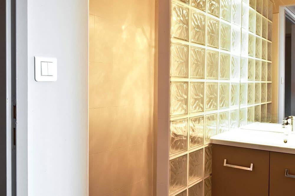 Charming Villa, Sea View, Exceptional Location, Heated Pool in Sagone, Coggia