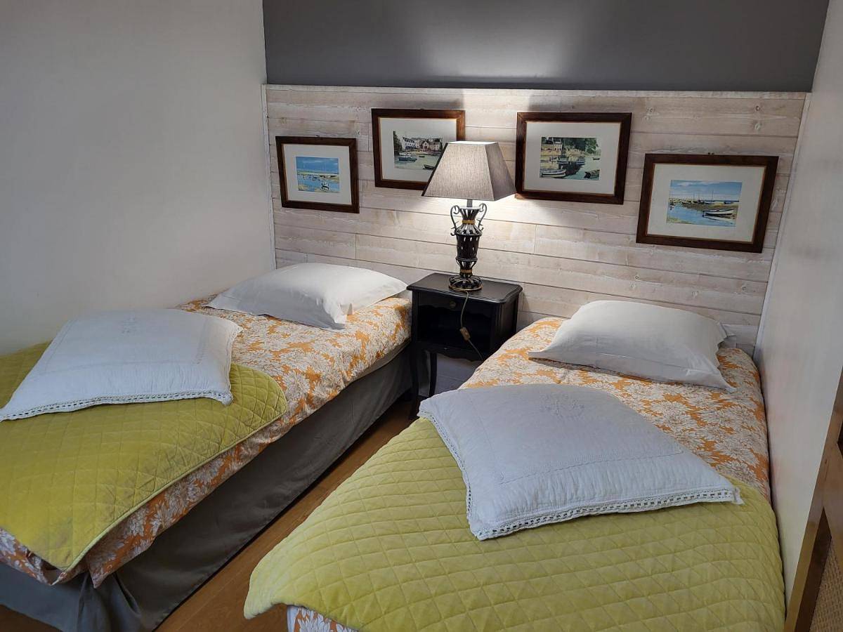 Family Room in Ury, Parc naturel régional du Gâtinais français