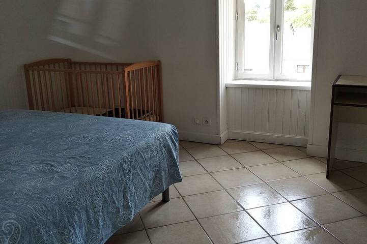 Location de vacances pour 10 personnes, avec Terrasse à Montjaux - 4