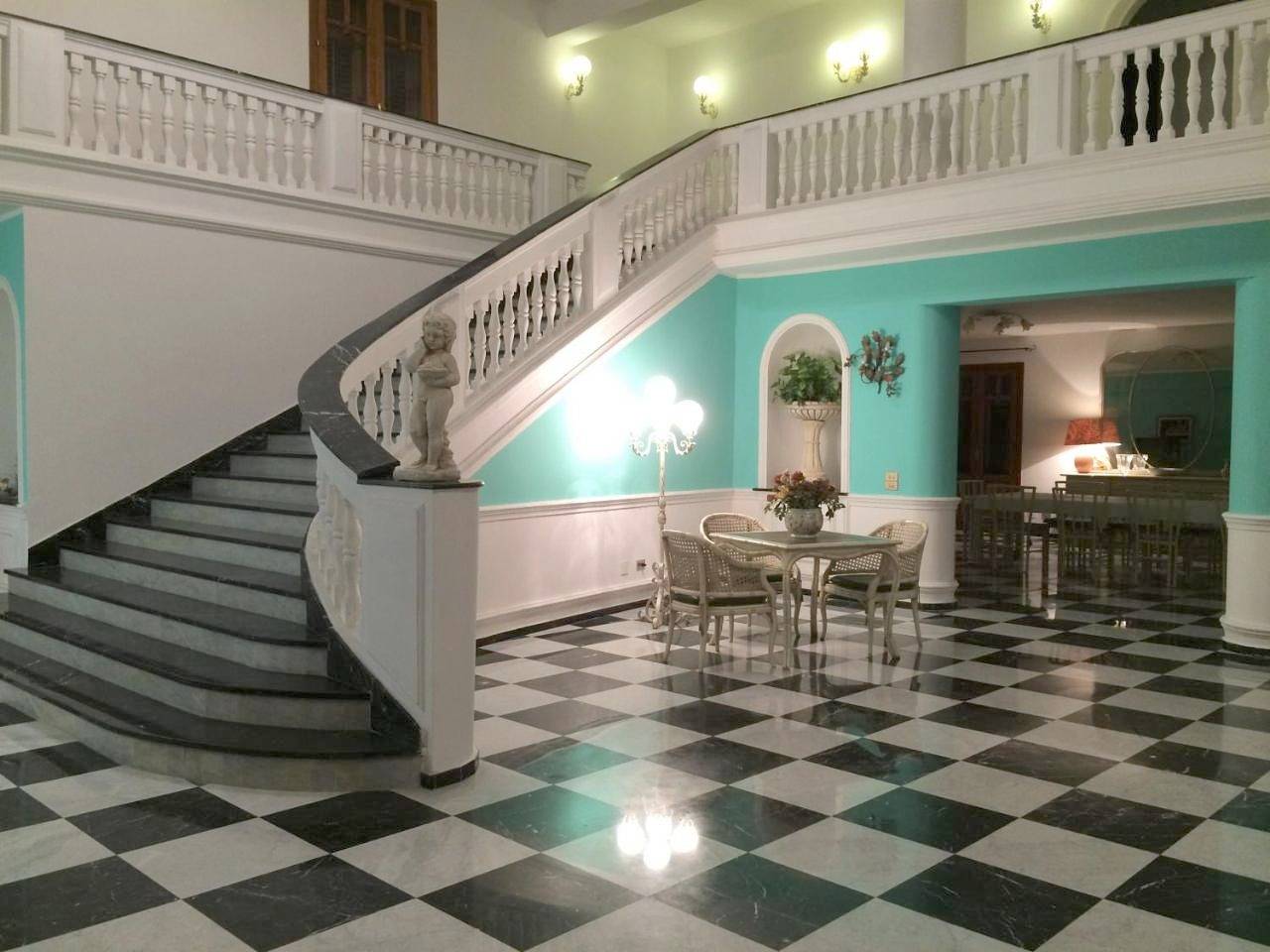 Four-Bedroom House in Palermo, Palermo Provinz