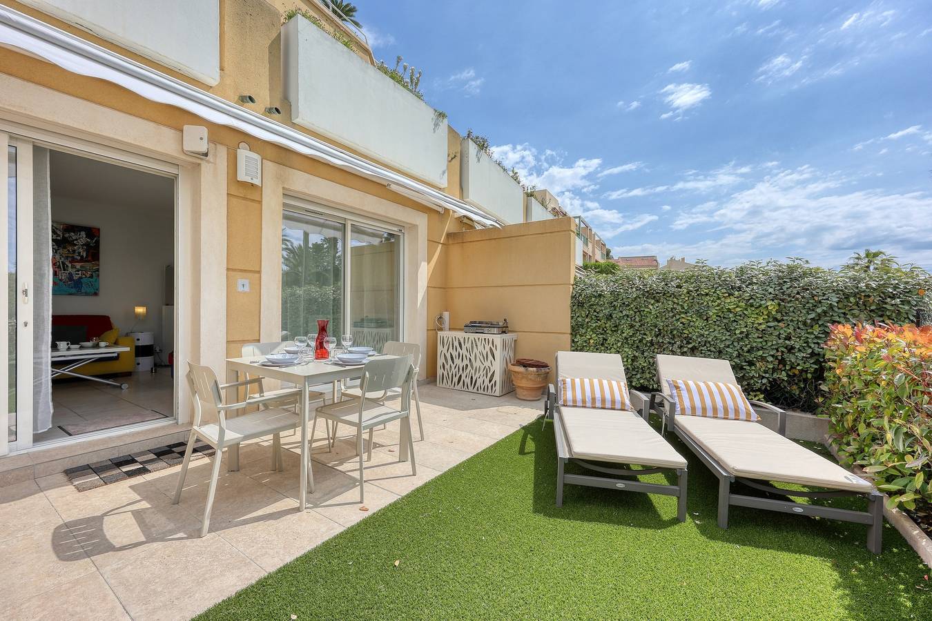 Ganze Wohnung, Ferienwohnung für 2 Personen mit Terrasse in Sanary-sur-Mer, Toulon Region