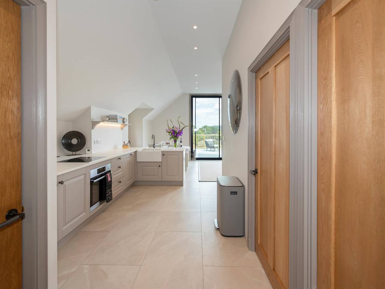 Pheasants Nest in Broadway (Worcestershire), Worcestershire