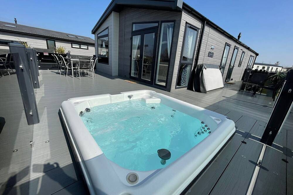 Lodge for 7 People in Lincolnshire, Midlands