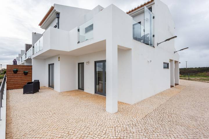 Ferienhaus für 8 Personen, mit Balkon in Vila do Bispo - 2