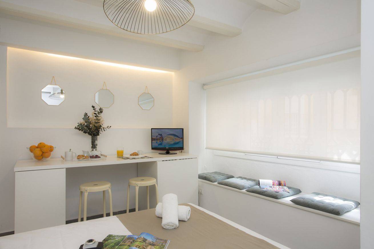 Entire apartment, Botanico Room I in Valencia City Centre, Valencia