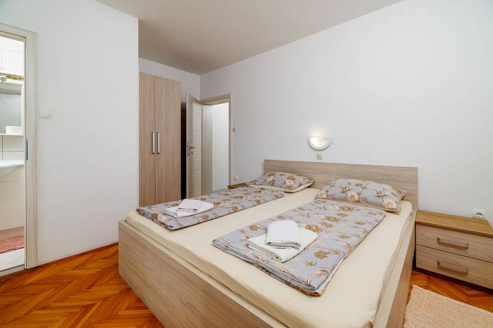 Ferienwohnung für 2 Personen, mit Balkon in Supetarska Draga