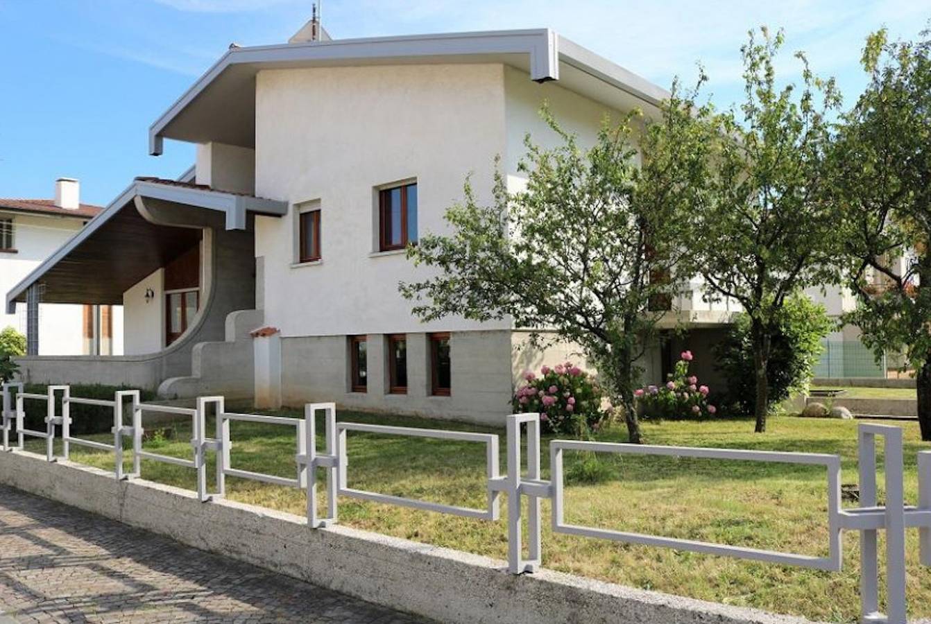 Villa con giardino e accogliente mansarda in Cividale del Friuli, Provincia d'Udine