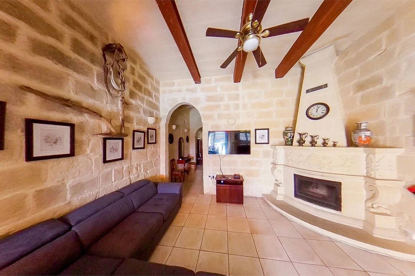 Villayana Gozitan Farmhouse with pool in San Lawrenz, Gozo