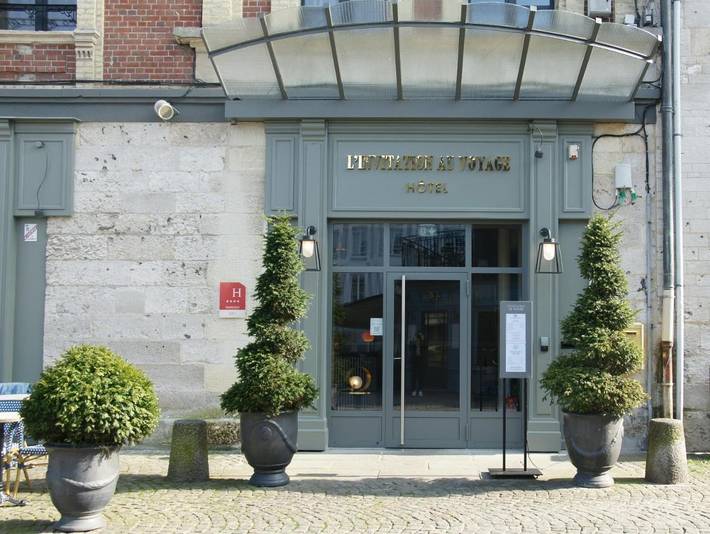 Hôtel pour 3 personnes, avec balcon ainsi que vue et sauna
