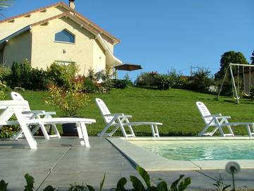Chambre d’hôte pour 2 personnes, avec piscine et jardin dans Auvergne-Rhône-Alpes