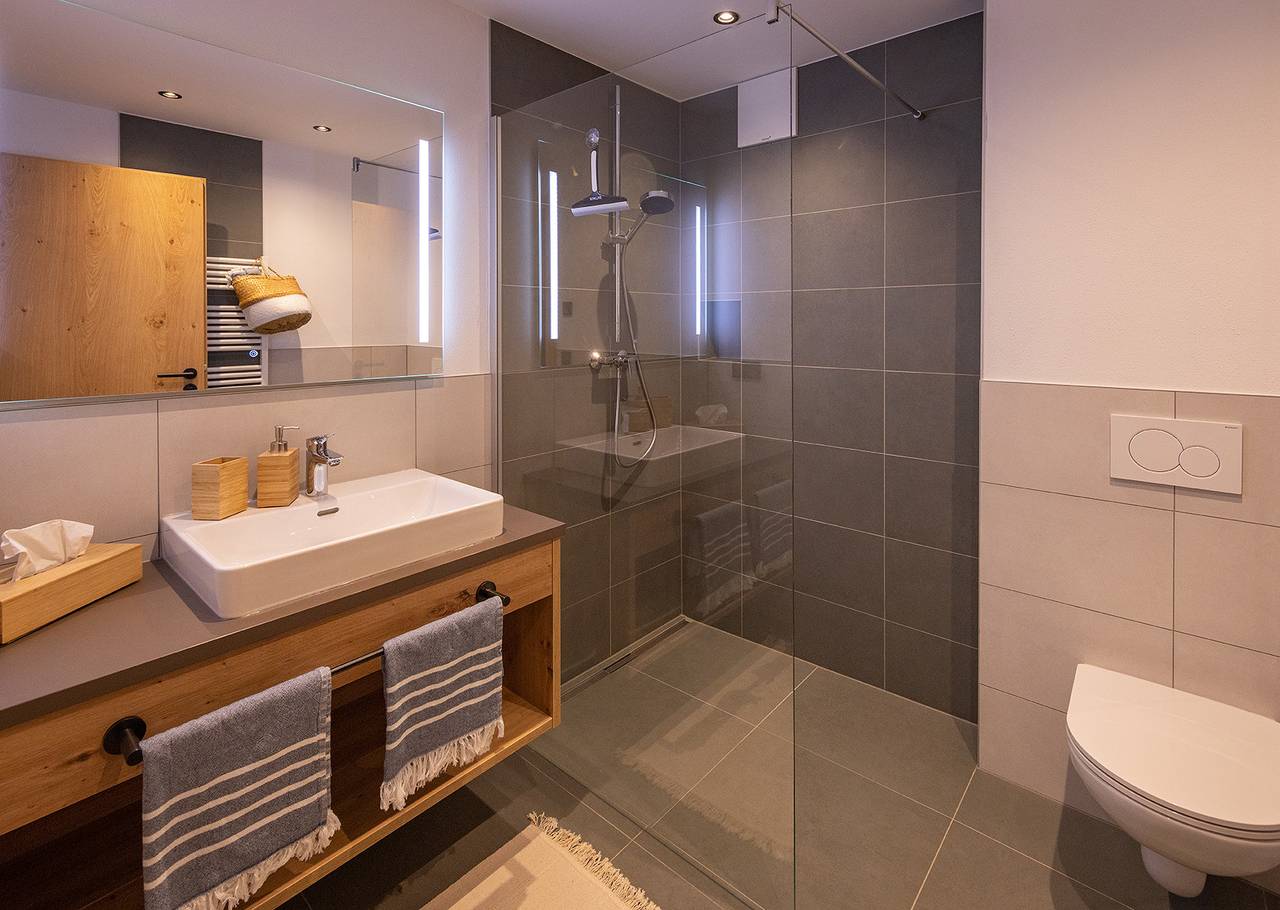 Ganze Wohnung, Lennis Apartments - Top 3 in Pichl (Bruck an der Glocknerstraße), Bruck an der Glocknerstraße