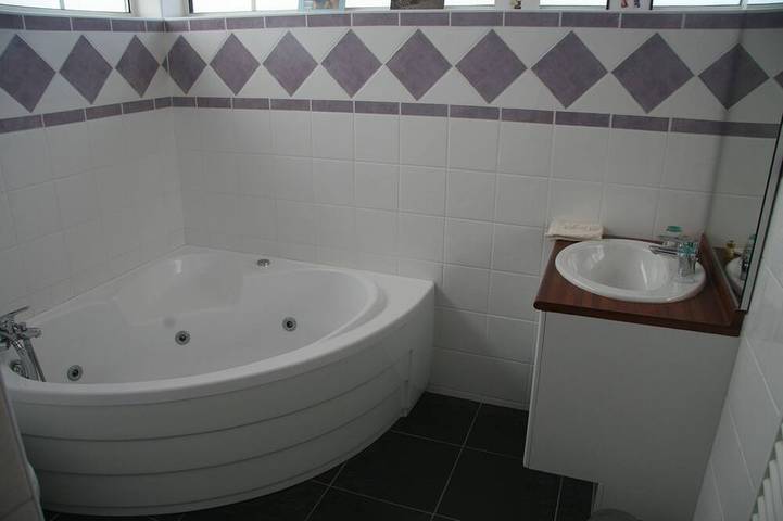 Chambre d’hôte pour 7 personnes, avec jardin à Plassac - 4