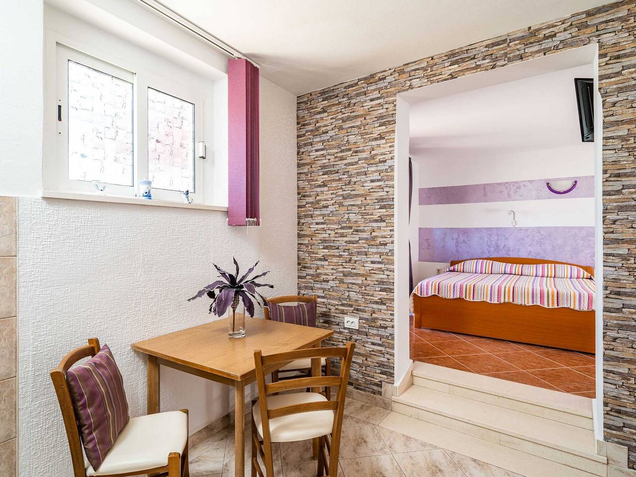 Ganze Wohnung, Apartmentstudio f�r 3 Personen in Lumbarda, Korcula